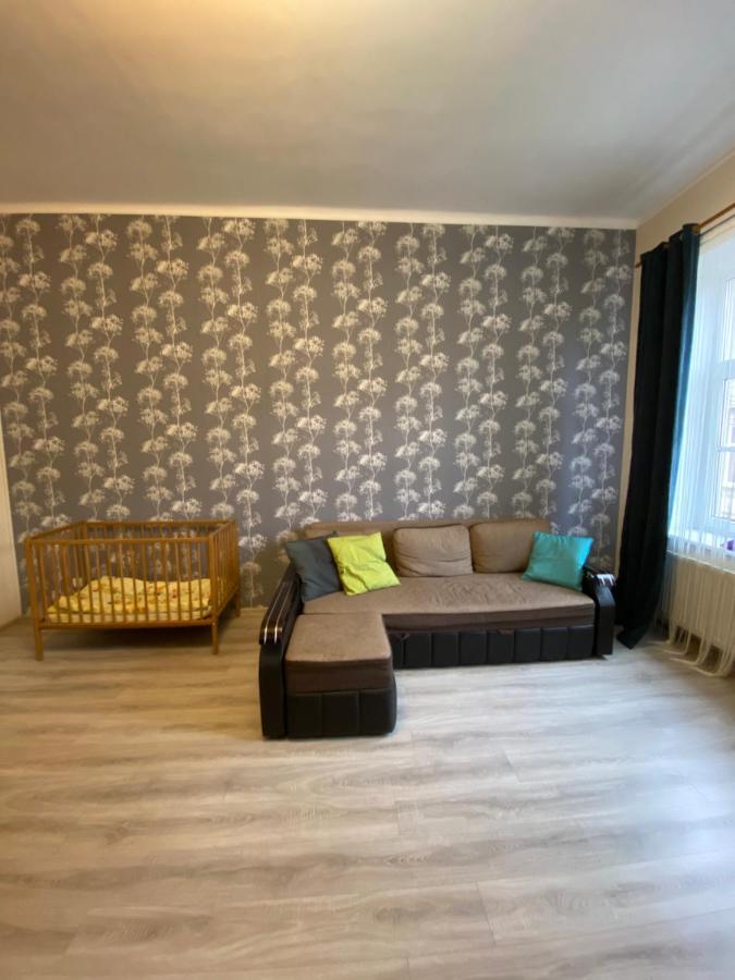 2 Bedroom Apartment On Tomashivskogo Street 7 Lviv Exteriör bild